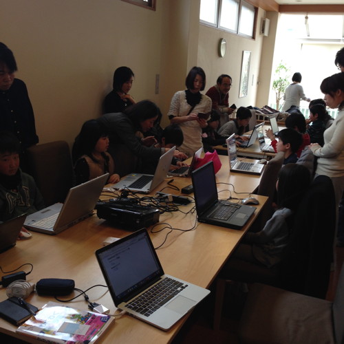 みんな真剣そのものです。